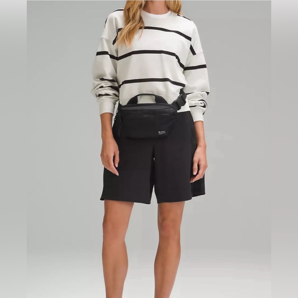 BNWT Lululemon Unisex Belt Bag / Crossbody Bag